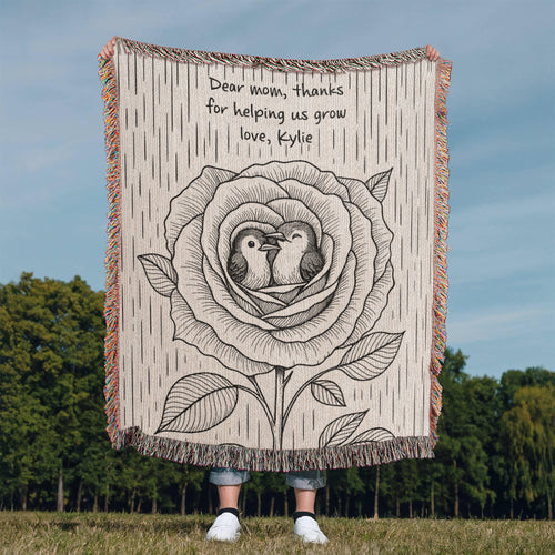 Love in Bloom – Personalized Hummingbird Rose Blanket